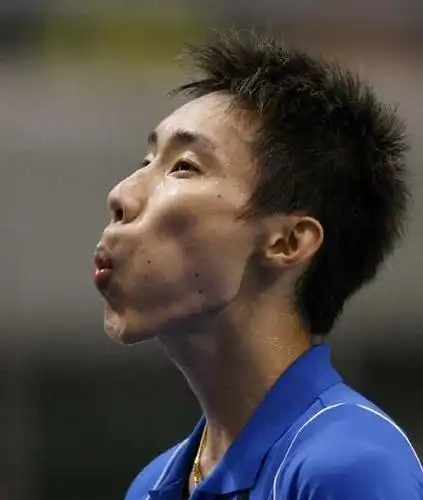 组图大马男单头号种子李宗伟表情木讷雷人