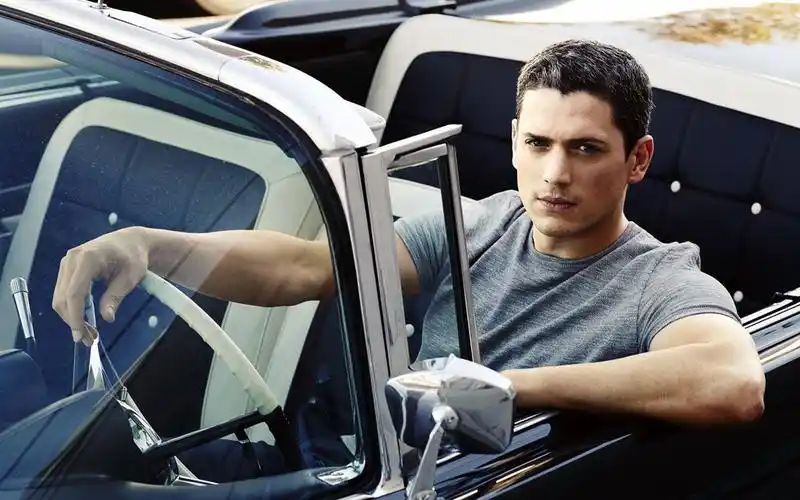 《越狱》电影迈克尔图片,剧照,图片,电影-纯色壁纸