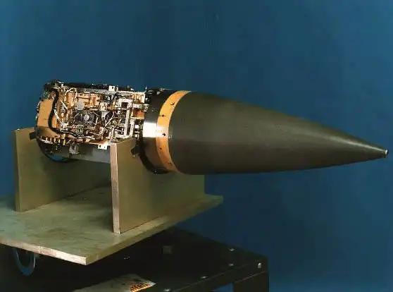 图文美军爱国者3型导弹弹头内部特写