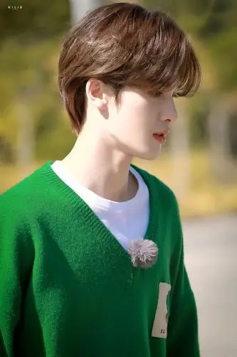 (图/kilig0318_朱正廷 文/ryomania)下载「爱豆app」 了解偶像的最新