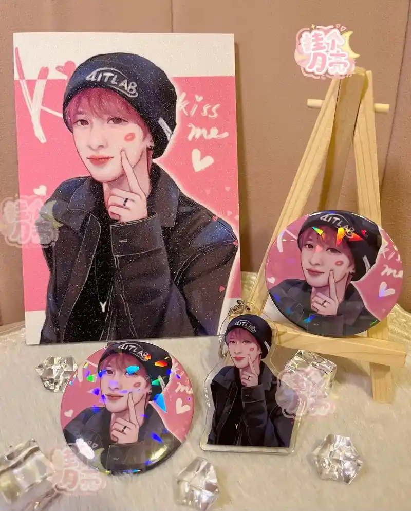 【戳脸好香】打样～#tnt时代少年团 #严浩翔 #稿图 #产 - 抖音