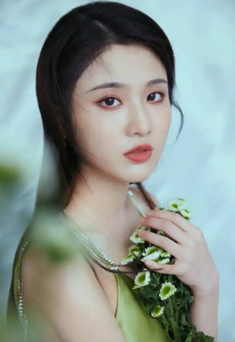 精美图集|张慧雯清纯可爱,甜美迷人