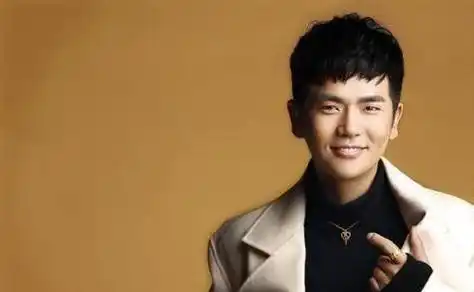 温太细对甄嬛守护有加,现实中是齐妃的前男友_张晓龙_生活_陈思斯