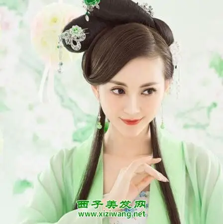 古装半散发型如何打理 古典半散发型图片来示范_古代发型_西子美发网