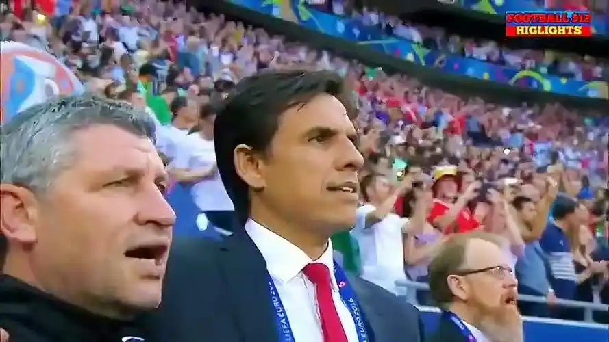 无敌滞空!16年欧洲杯,c罗无解头球助葡萄牙闯进决赛