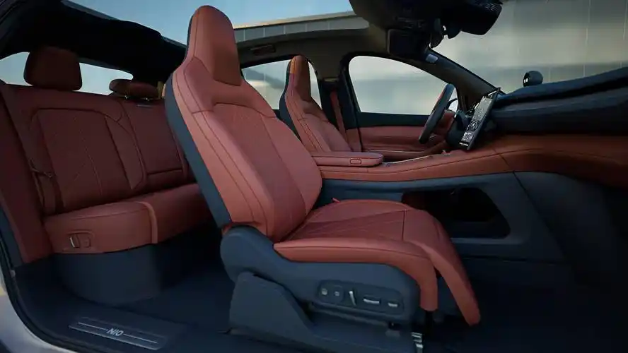 蔚来发布新款 es8,要满足所有场景需求,打的不是 model y_搜狐汽车