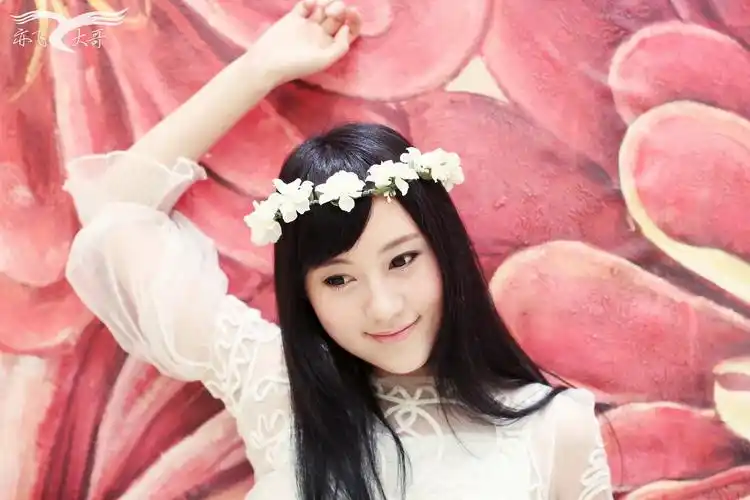 携杭州美女 李恩倩【超纯净的白色】一贴前来贵坛学习交流.