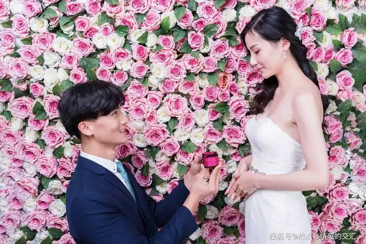 结了婚 你才能知道婚姻的味道_生活_都有累_什么