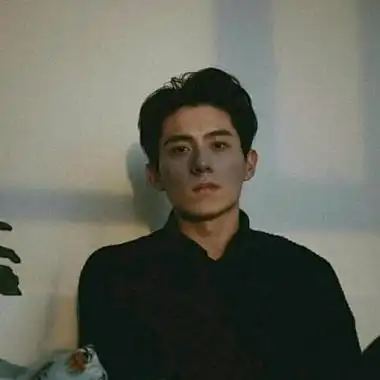 成熟男人头像男人味清晰