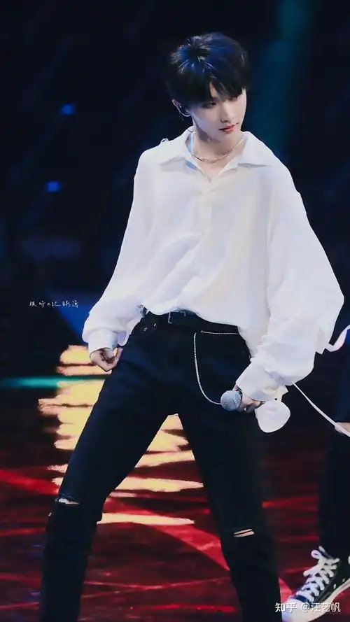 马嘉祺有哪些超帅帅到舔屏的神图求无水印