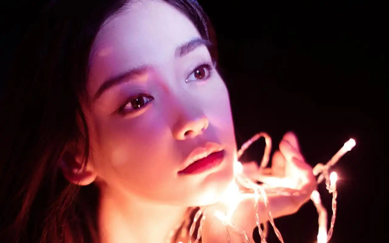 angelababy梦幻光影写真高清壁纸