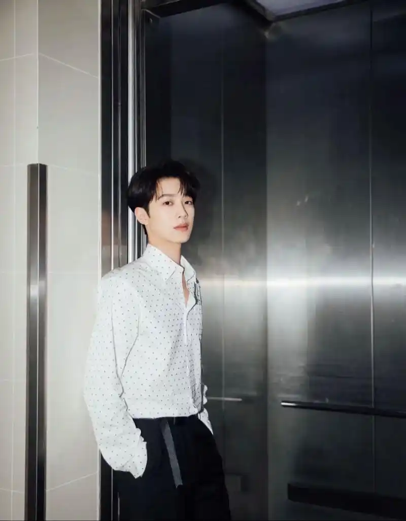 我的爱豆♥️赖冠霖_edward.职业:歌手,演员,导演 - 抖音