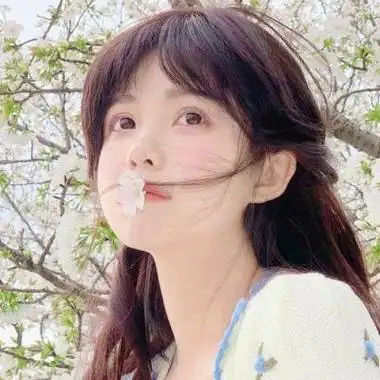 清新唯美阳光头像女生头像你和三月都是春天