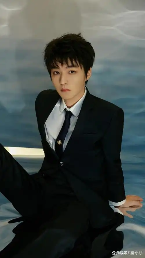 正能量青年王俊凯王俊凯高清壁纸来袭