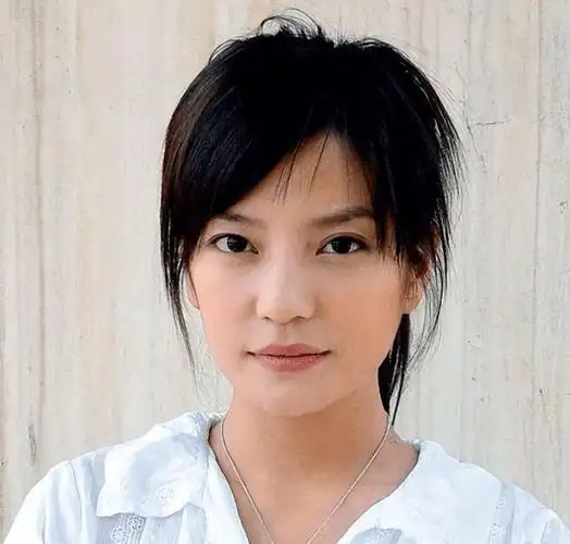 赵薇资产再遭冻结!这一次,谁也救不了亲日辱华的赵薇