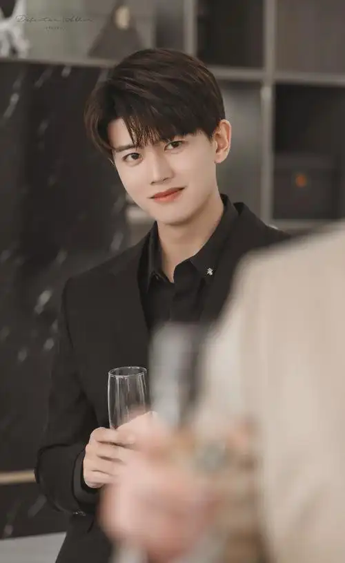 任嘉伦 - 堆糖,美图壁纸兴趣社区