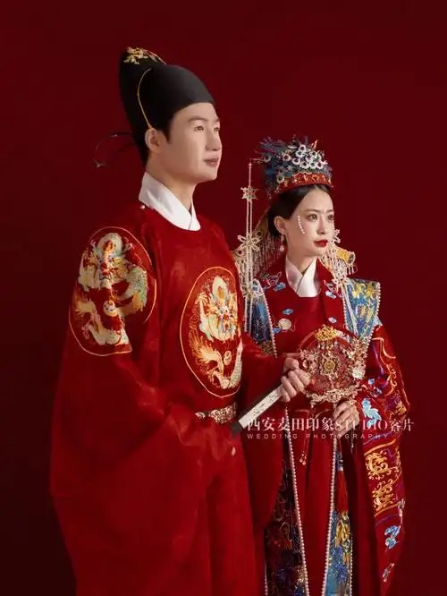 优雅的明制古风结婚照