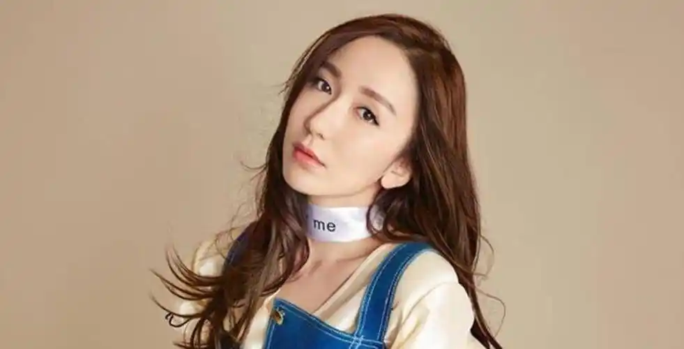 娄艺潇:狠批拜金女,说虞书欣娇气,走到现在全靠《爱情公寓》?