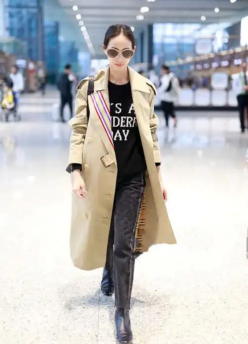 好在大衣配这靴子优雅到极致,一般明星真比不了__财经头条