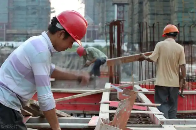 建筑工地水电工,泥瓦工,钢筋工,电焊工,木工等招聘信息03