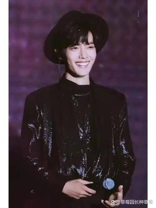 肖战泰国笑容封神