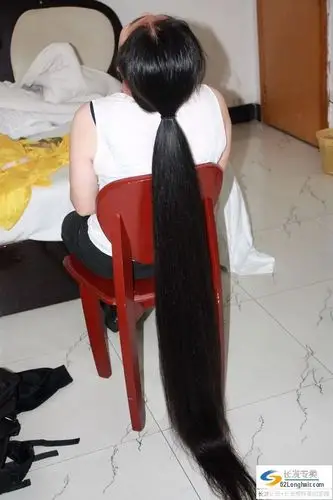 剪下老板娘一米三长发-来来往往112#(10)