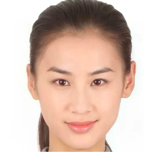 展开10位素颜证件照的女明星对比,有的差距太大,刘亦菲素颜清纯