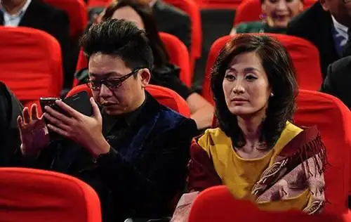 67林海现任老婆是谁 林海前妻是配音演员金玲吗?_永纯网