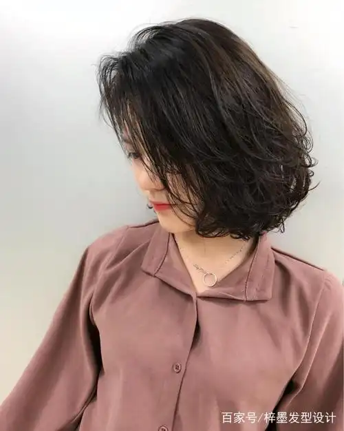 烫发经典,中发慵懒风烫发,好看易打理