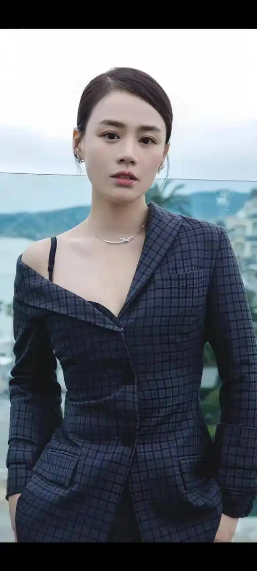 内地女明星:马思纯