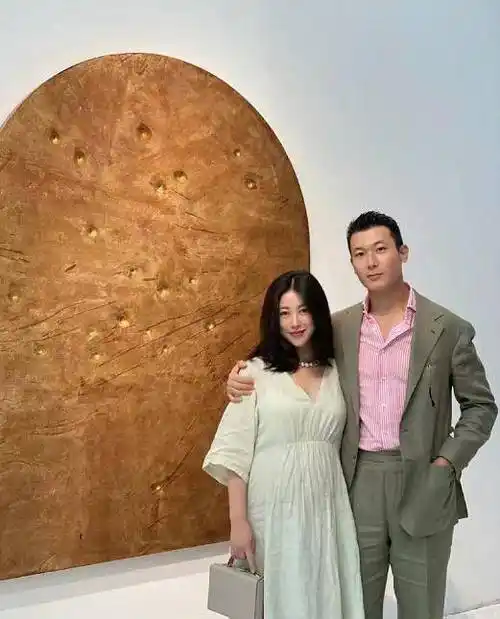 《乔家的儿女》女演员朱珠升级当妈,老公开心晒宝宝正脸照_丈夫_祖儿