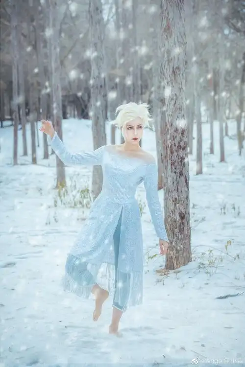 cos正片##冰雪奇缘2##elsa##frozen##frozen2#【光脚雪地战士警告】转