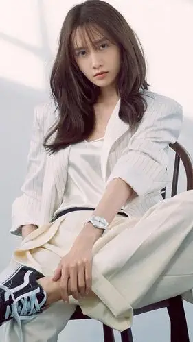 少女时代林允儿迷人写真