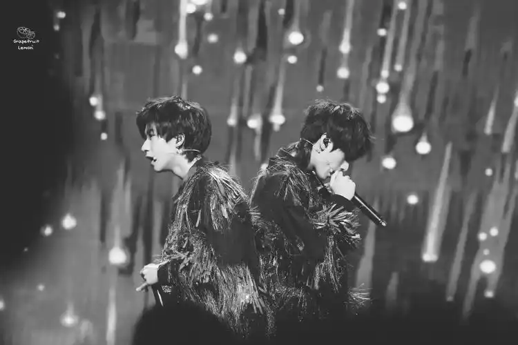 严浩翔 贺峻霖 - 堆糖,美图壁纸兴趣社区