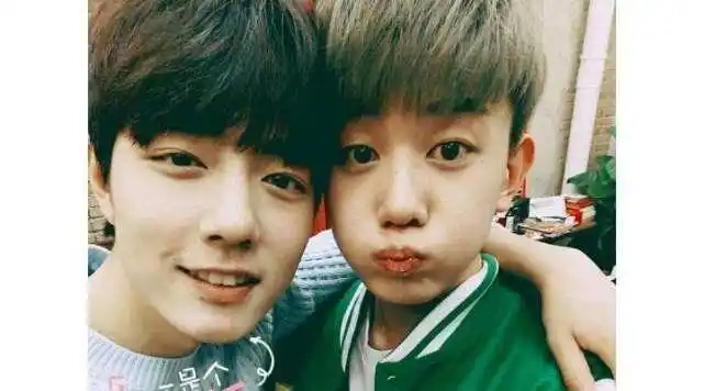 尺度大肖战学生时期的旧照言论被扒出大学神秘女友招人羡慕