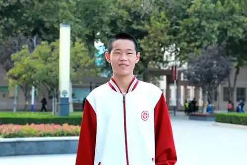 石家庄精英中学:速速围观,高一学霸新加冕!