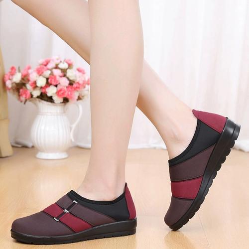 女鞋春秋款休闲运中老年平底单鞋女软底防滑妈妈鞋高档老北京布鞋