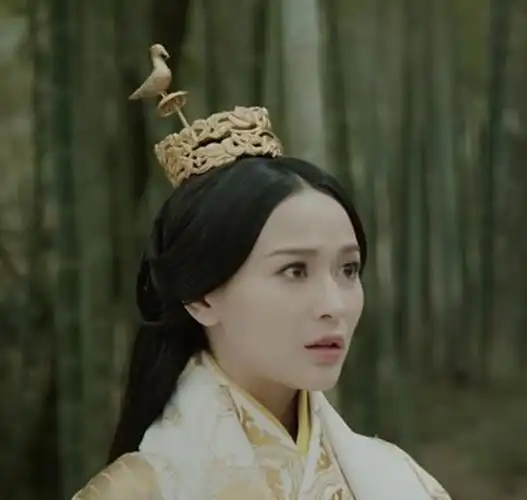 《皓镧传》中公主雅的这四个头饰,最后一个硬是没看出来是什么?