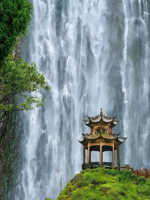 这几处隐藏式绝美瀑布,被山林溪流环抱,仿佛误入仙侠世界