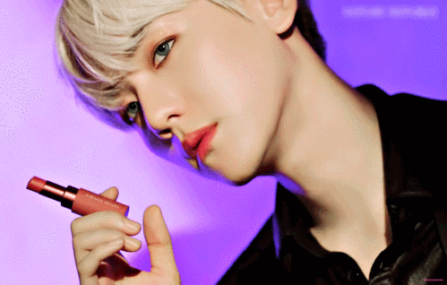 边伯贤动图 - 堆糖,美图壁纸兴趣社区