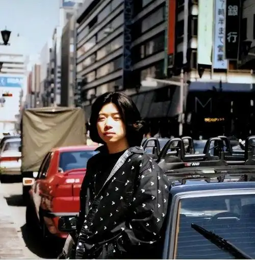 回顾郭峰一生与音乐为伴无儿无女至今未婚60岁有了烦心事