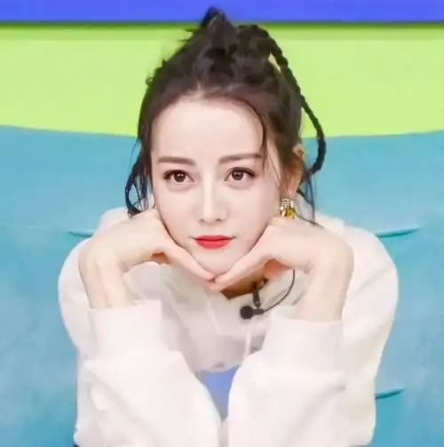 微信头像张楚楚迪丽热巴