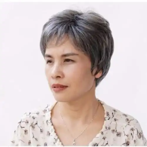 假发女短直发中老年妈妈全头套式自然发型舞台表演老奶奶灰白色款