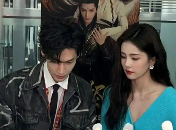 罗云熙遭遇考古被质疑整容从土变洋气见证了他的野心