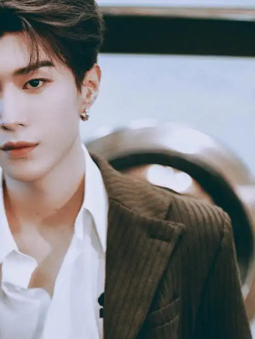 范丞丞绝版照片