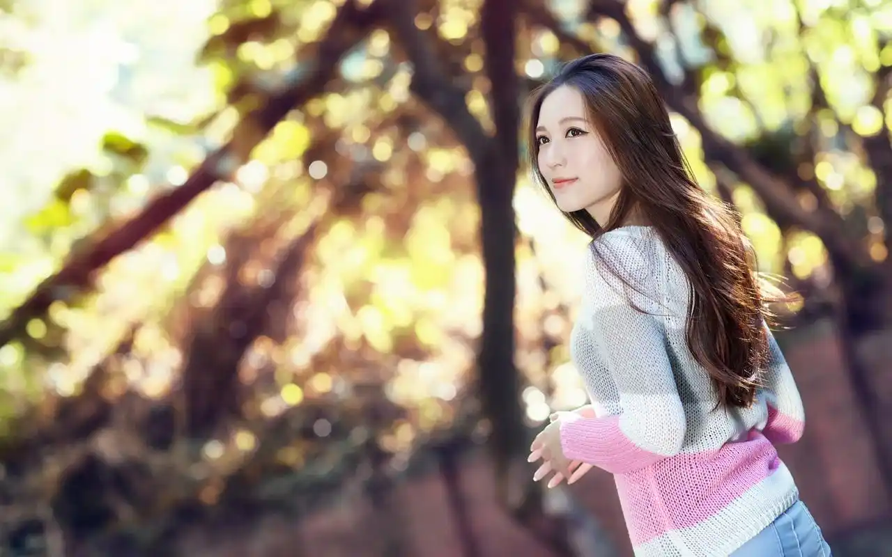 甜美气质写真桌面壁纸高清大图预览1920x1200_美女壁纸下载_美桌网