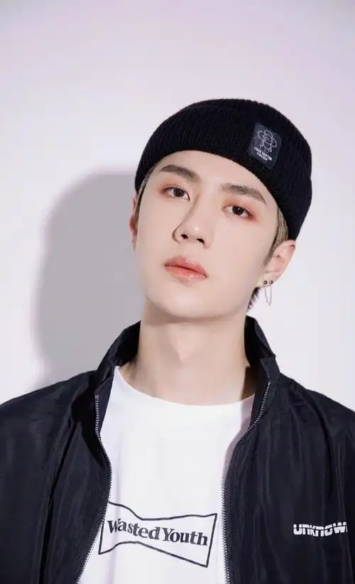 王传君想看易烊千玺王一博演杀手##青年演员王一博##王一博