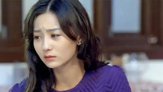 爱的阶梯乐美婚礼当天老爸去世谁知她发现日记凶手竟是丈夫