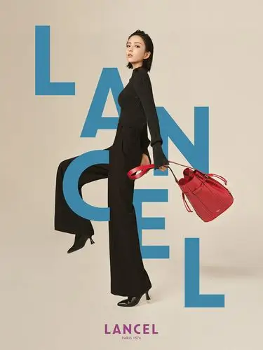 佟丽娅活力演绎lancel 2020秋冬系列_品牌新闻_潮流服饰频道_vogue