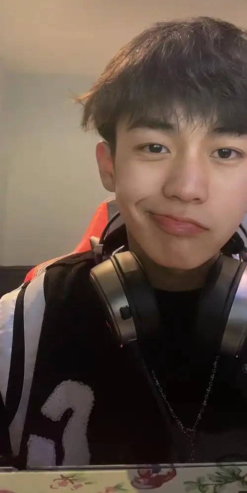 余庆伟壁纸自修勿转载二用